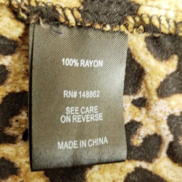 Womans Plus Sz 1 Torrid Cheetah Print Top - Picture 5 of 5